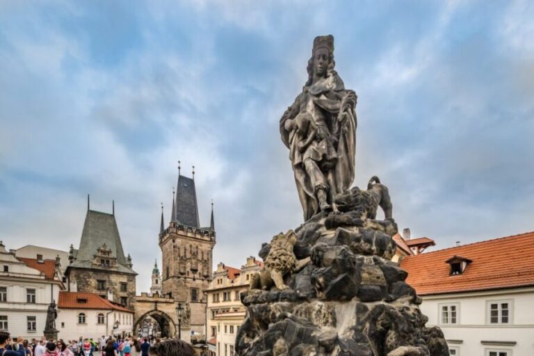 Prague: 3-Hour Walking Tour of Old Town & Prague Castle - The Practical Details and Value