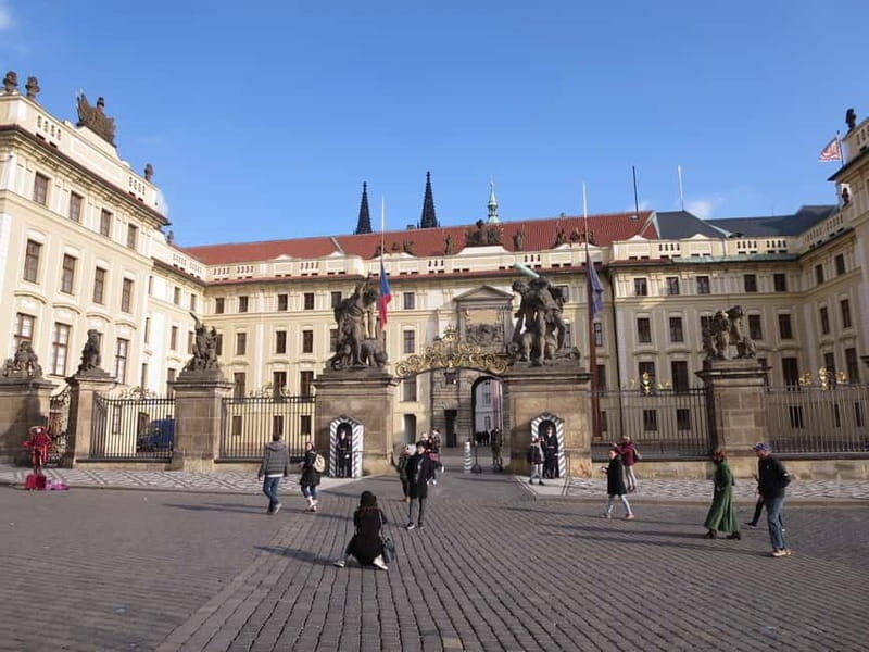 Prague: Bus and Boat Tour - The Sum Up
