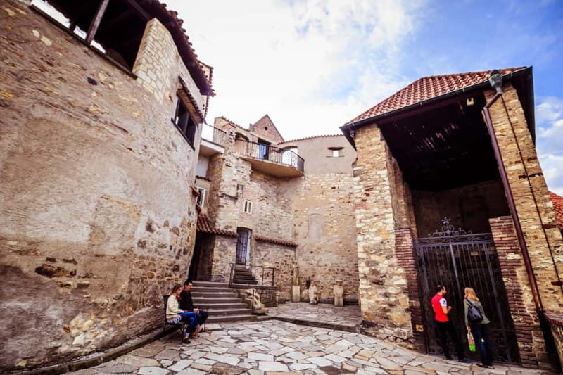 Prague Castle: 1-Hour Introduction Tour with Entry Ticket - Authentic Insights From Past Travelers