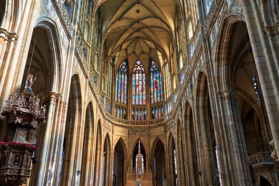 Prague Castle St. Vitus Cathedral, Royal Palace, St. George's Basilica - Who Is This Tour Best For?