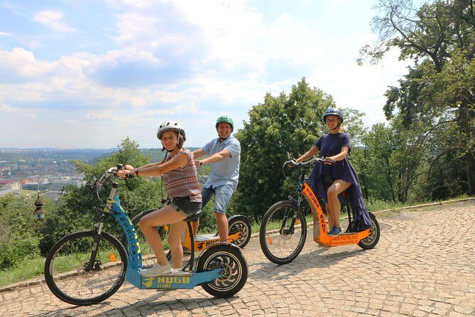 Prague: electric scooter & E-bike guided tour - FAQ