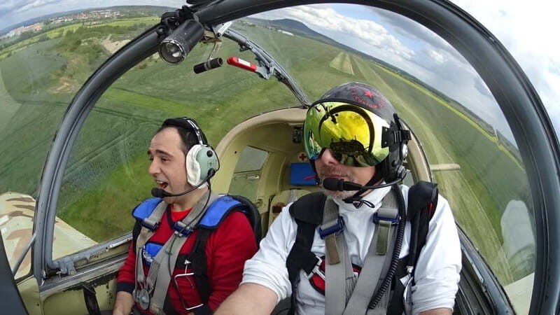 Prague: Ex-Military Trainer Flight Experience - Final Thoughts