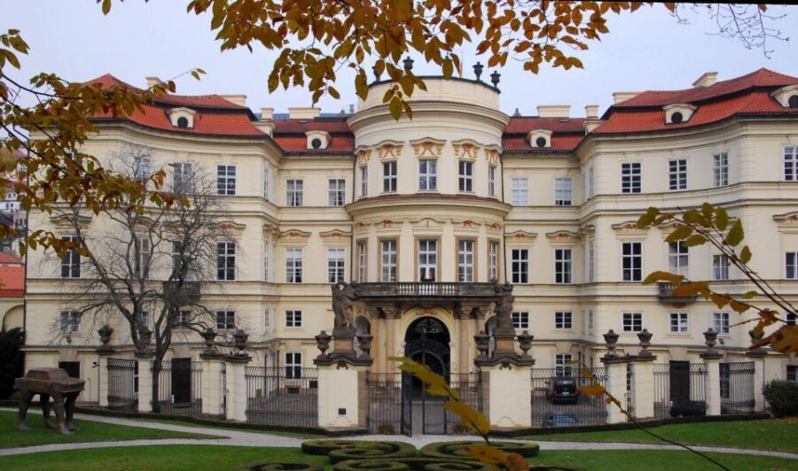 Prague: Highlights Walking Tour to the German embassy 1989 - Who Would Love This Tour?