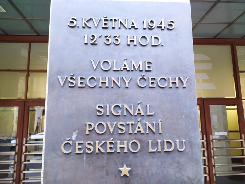 Prague: Historical Walking Tour with Focus on World War 2 - Who Is This Tour Best For?