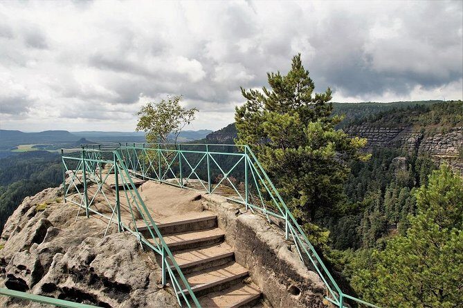 Prague In One Day: Enjoy Fairytale 7 hours Private Tour - A Deep Dive into the Prague Private Tour Experience