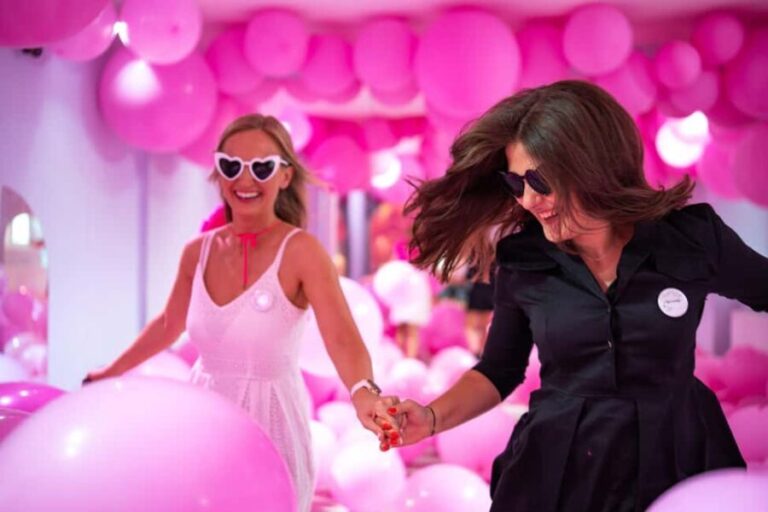 Prague: Interactive museum The Pop Up  Who am I? - Who Is This Tour for?