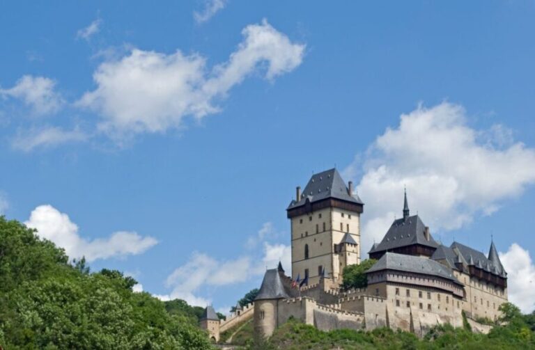 Prague: Karltejn Castle Guided Tour with Entry Ticket - A Closer Look at the Karltejn Castle Tour Experience