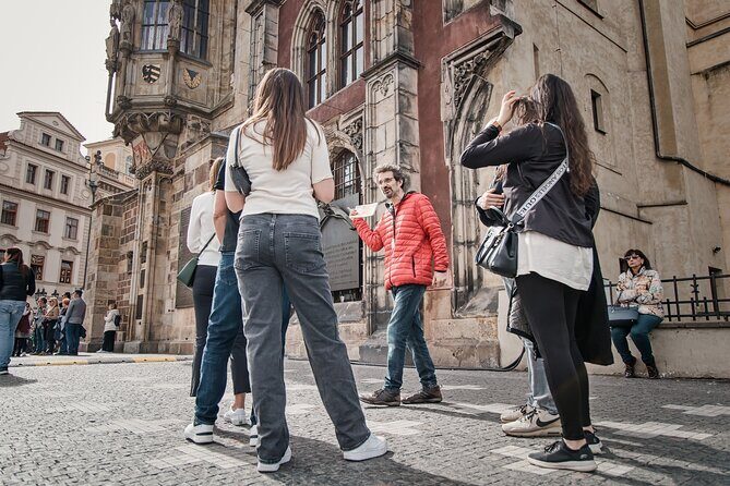 Prague Old Town, River Cruise and Prague Castle Sightseeing Tour Including Lunch - Who Should Book This Tour?
