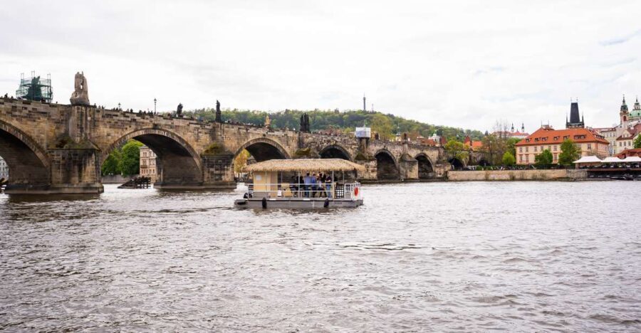 Prague: Party Tiki Boat Sightseeing Cruise with Drinks - Who Should Consider This Tour?