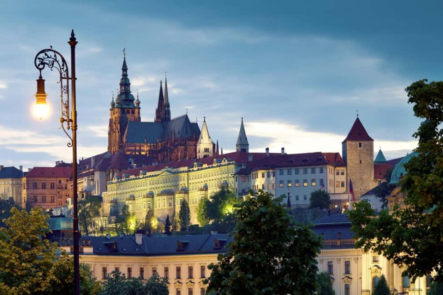 Prague: Piano Recital at Lobkowicz Palace - A Closer Look at the Experience