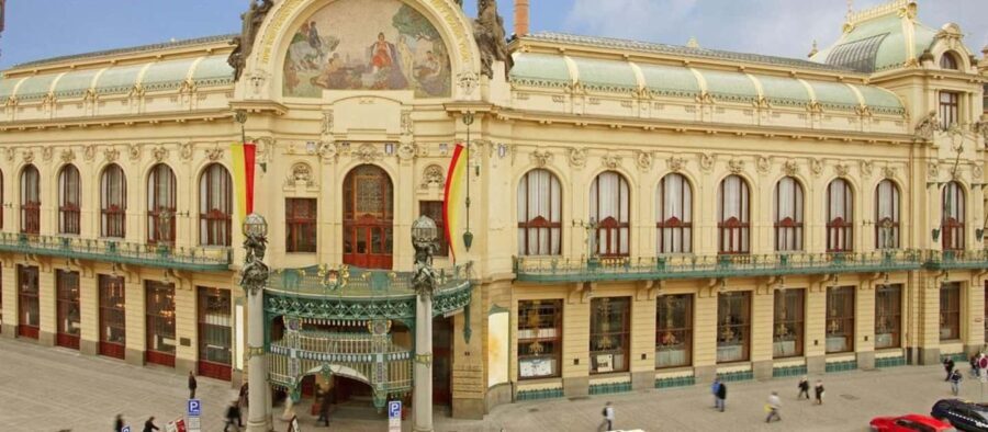 Prague: Private 2 & Half-Day City Tours with Local Guide - The Sum Up