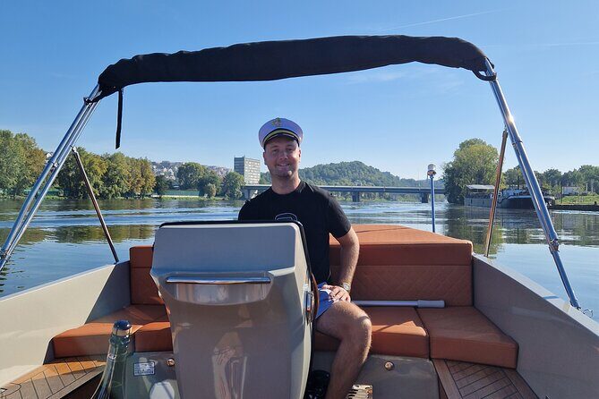 Prague Private Boat Tour - 2 Hours - Authenticity and Value