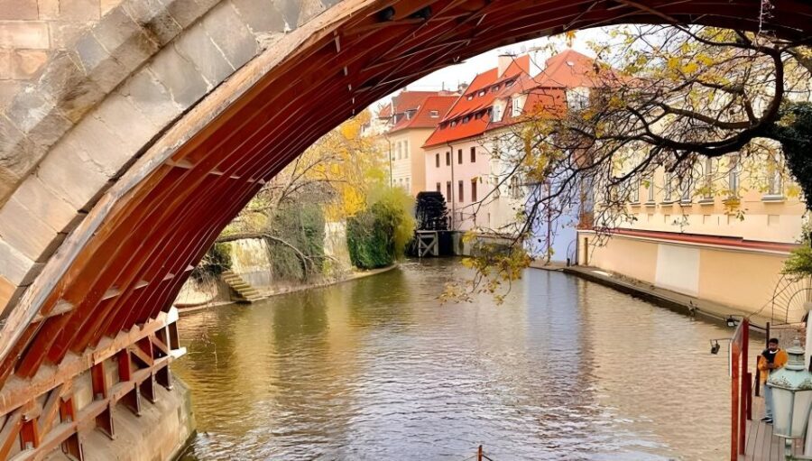 Prague: Private tour of Malá Strana, Kampa, & Charles Bridge - A Deep Dive into the Tour Experience