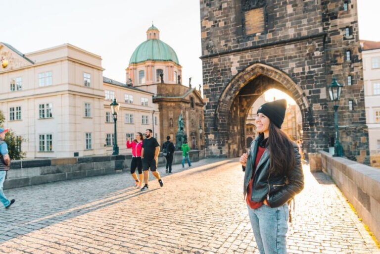 Prague: Professional Photoshoot at Charles Bridge - An In-Depth Look at the Prague Photoshoot Experience