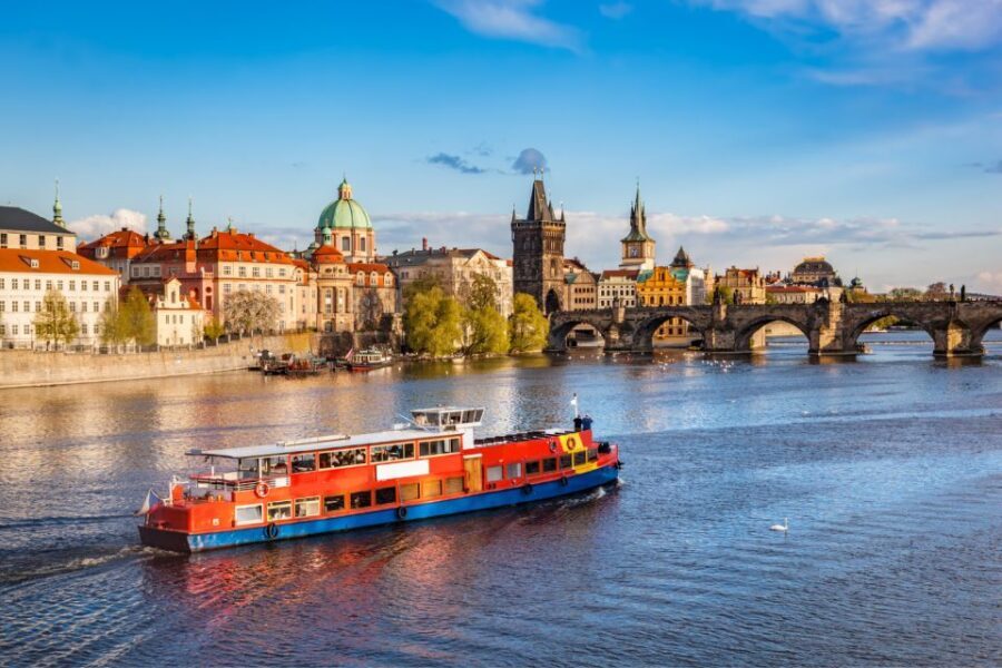 Prague: Scavenger Hunt Self-Guided Tour - Detailed Breakdown of the Itinerary
