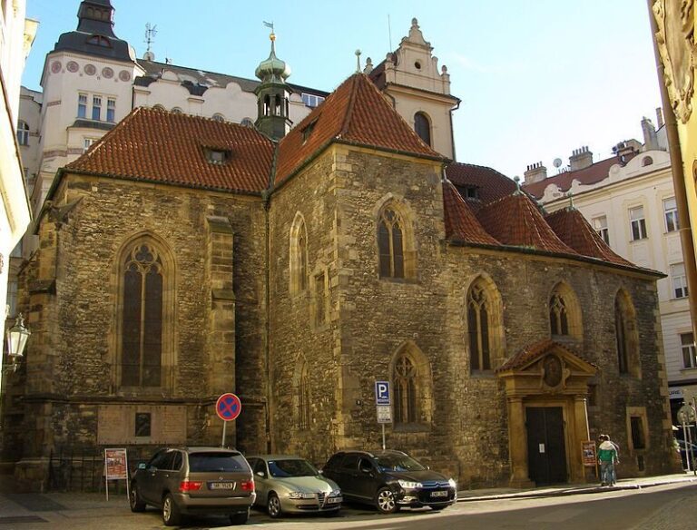 Prague, St. Martin: The Best of World & Czech Music - An In-Depth Look at the Experience