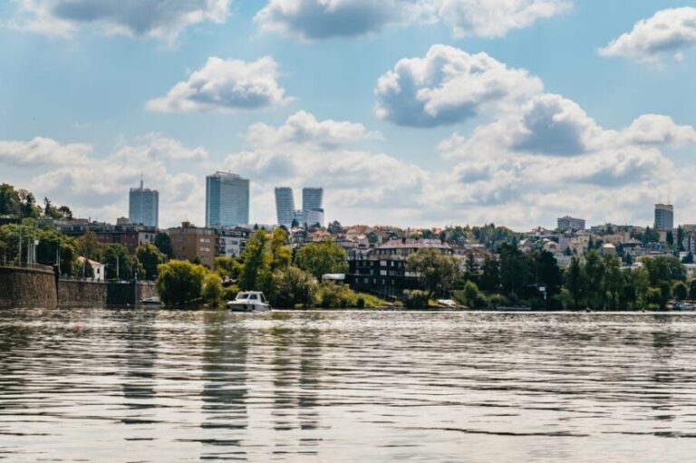 Prague: Vltava River Guided Canoeing Tour - Exploring the Vltava: A Different Angle on Prague