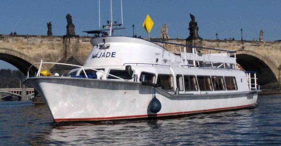 Prague: Vltava River Private Boat Party with Drinks - Practical Details