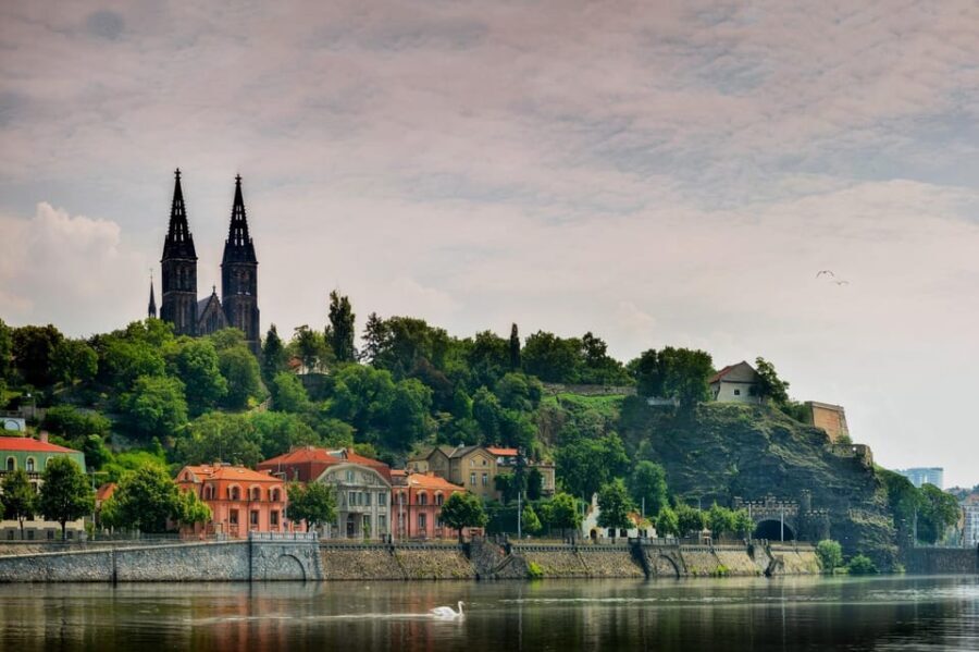 Prague: Vysehrad Castle and Riverside E- Bike Tour - What Travelers Say