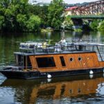 Prague YachtBoat CLASSIC cruise with Unlimited Beer or Prosecco - FAQ
