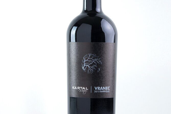 Premium Oak Aged Wines Tasting Tour in Family Winery Kartal in Skopje