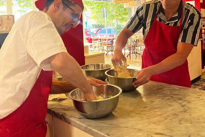 Premium Pizza Making Class at a Pizzeria in Como - An In-Depth Look at the Pizza Making Experience in Como