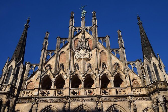 Private 2.5 hour city tour of Munich with driver/guide - Why We Love the Guided Approach