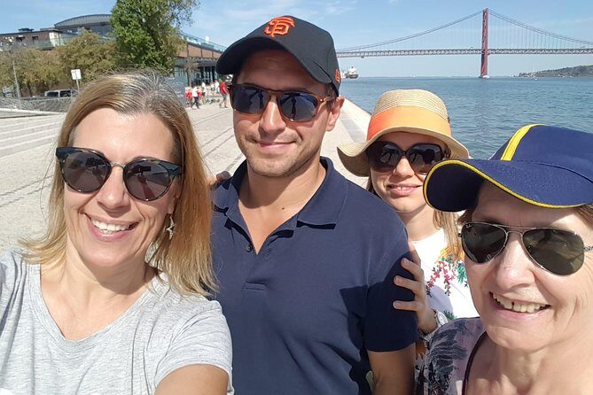 Private 2-Hour Sightseeing Tour in Lisbon - Who Should Consider This Tour?