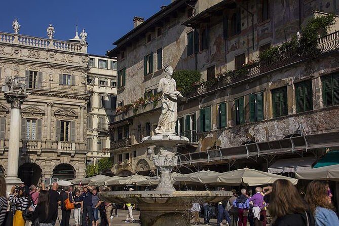Private 2,5 hour Walking Tour of Verona with Private Tour Guide - Who Is This Tour Best For?