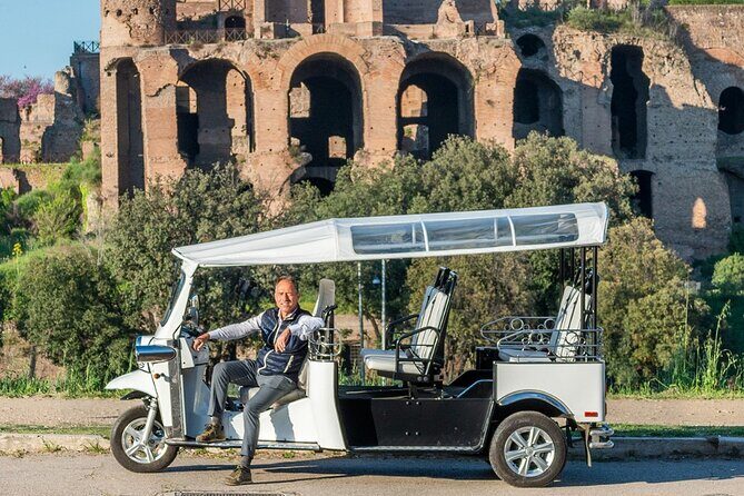 Private: 3 hours ETuk Tour in Rome - FAQ