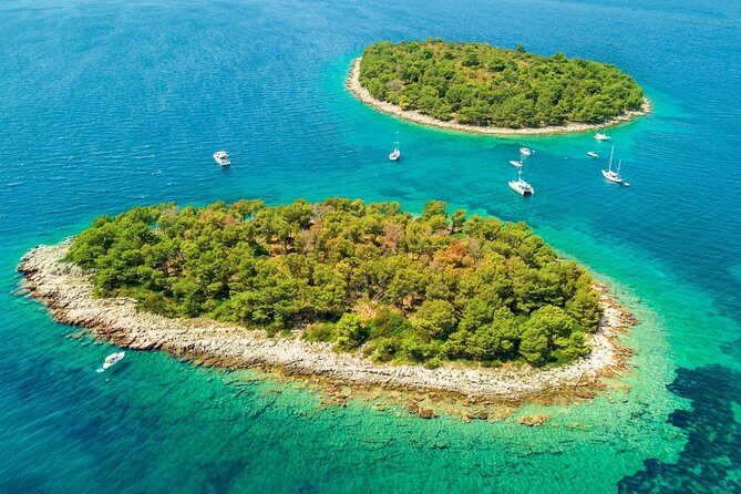 Private 3 islands Tour With Speed boat to Blue Lagoon and Solta from Split or Trogir - Final Thoughts