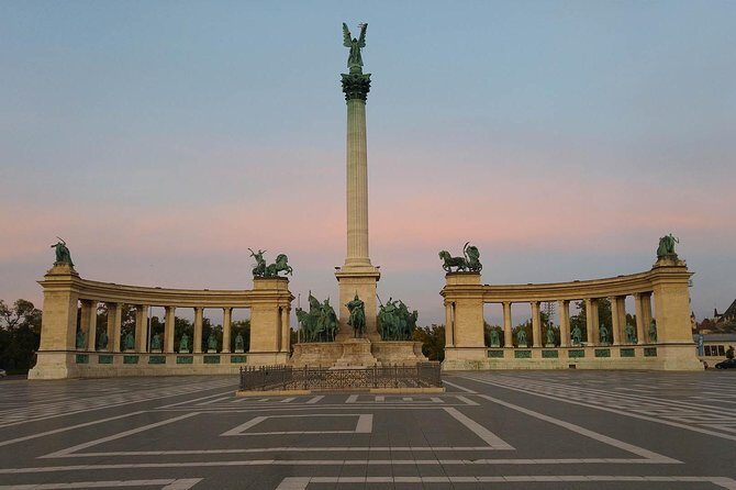 PRIVATE (7 hours) Budapest and Szentendre city tour with lunch and winetasting - What Makes This Tour Stand Out?