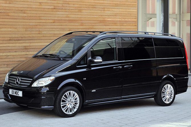 Private Airport Arrival Transfer: London Heathrow to Central London - What’s Included and What’s Not