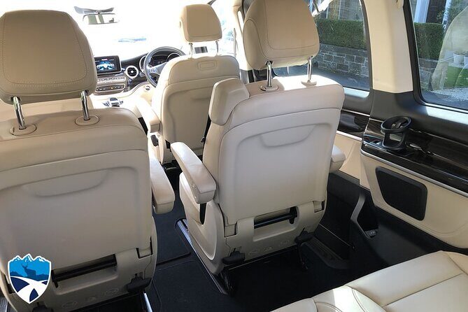 Private airport transfer from Edinburgh to Glasgow Airport - Frequently Asked Questions