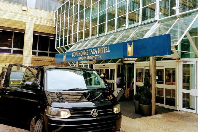 Private Airport transfer From or to Edinburgh airport (One way transfer) - A Deep Dive into Edinburgh’s Private Airport Transfer