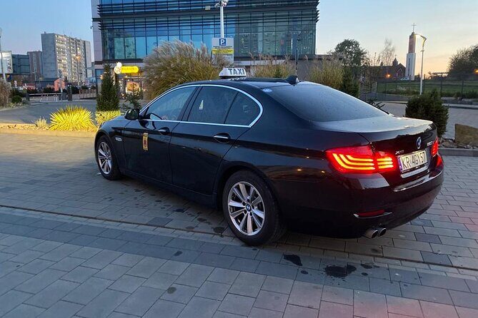 Private Airport Transfer from/to Krakow Balice Airport - Why This Service Stands Out