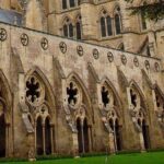 Private Archaeologist Guided Tour Stonehenge, Salisbury & Avebury - Who Should Consider This Tour?
