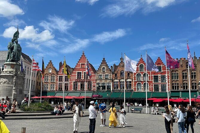Private Arrival Transfer from Brussels Airport to Bruges with Business car - FAQ