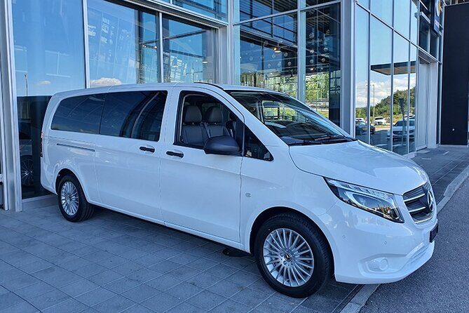 Private Arrival Transfer: from Zurich Airport to Flims - Who Will Benefit Most?