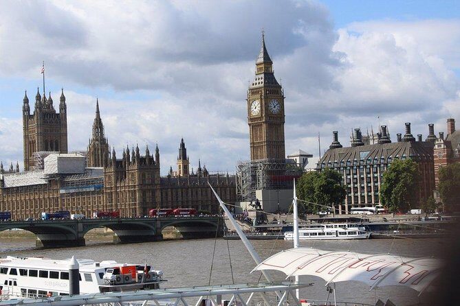 Private Arrival Transfer: Gatwick Airport to Central London - The Sum Up
