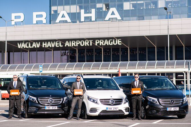 Private Arrival Transfer: Prague Airport - FAQs