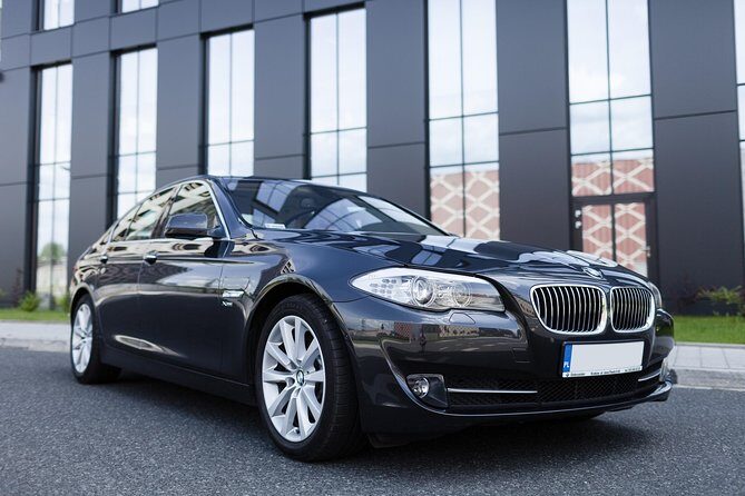 Private Arrival Transfer: Warsaw Chopin Airport - Practical Tips for Using This Service