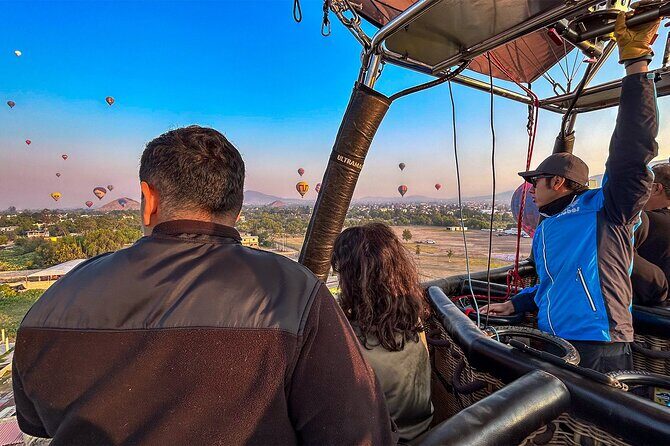 Private Balloon Flight Over Teotihuacan with Optional Transfer - Practical Tips for Travelers