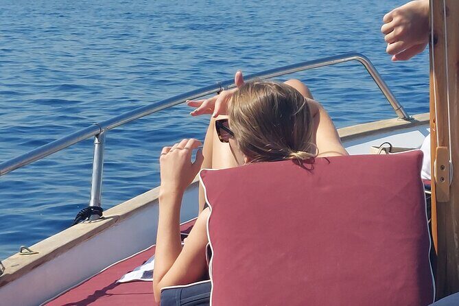 Private Boat Tour  2 Hours of Wonder on Capri - Who Should Consider This Tour?
