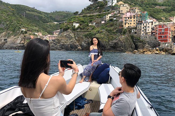 Private Boat Tour Along the Cinque Terre - An In-Depth Look at the Cinque Terre Private Boat Tour