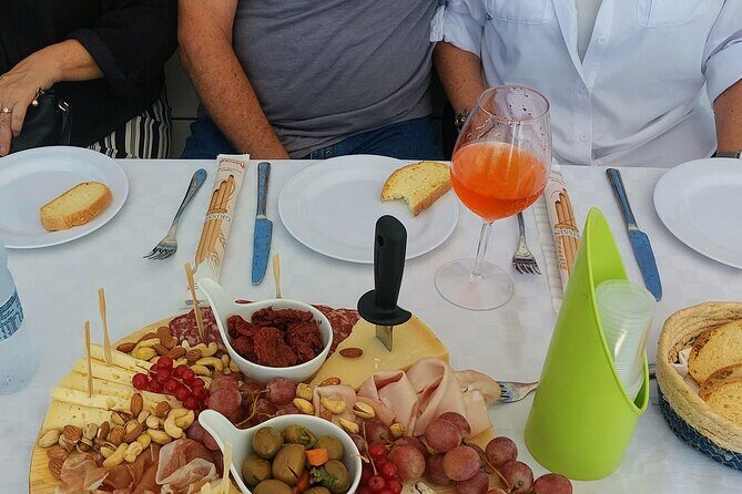 Private boat tour Giardini Naxos Taormina with platter and wine - Frequently Asked Questions