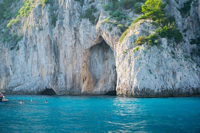 Private Boat Tour of Capri From Sorrento on Sorrentine Gozzo - Authentic Experiences & Authentic Views
