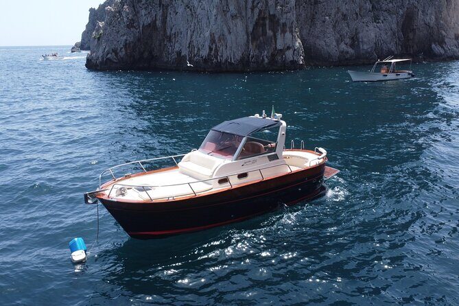 Private Boat Tour to discover Capri - A Closer Look at the Capri Boat Tour Experience