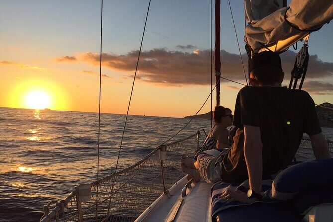 Private Cabo San Lucas Sunset Cruise - FAQ