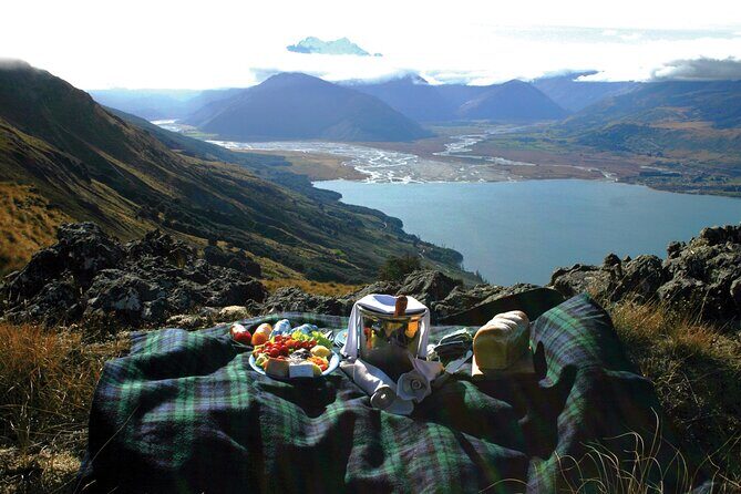 Private Champagne Picnic on a Peak with Helicopter Ride - Practical Details and Considerations